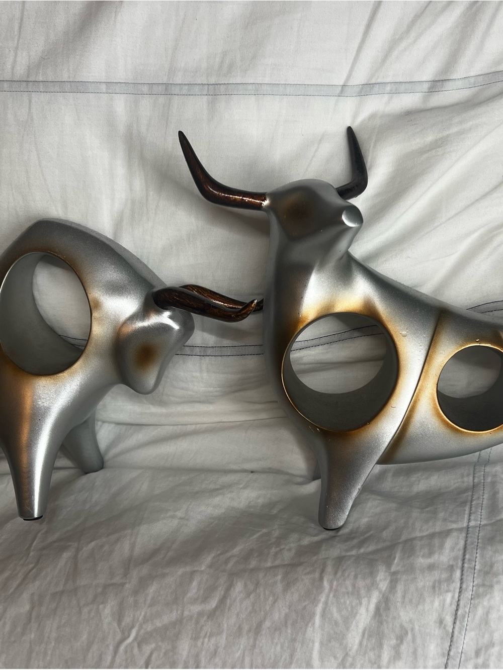 Adelpo Modern Silver and Bronze Bull Sculptures - Set of 2